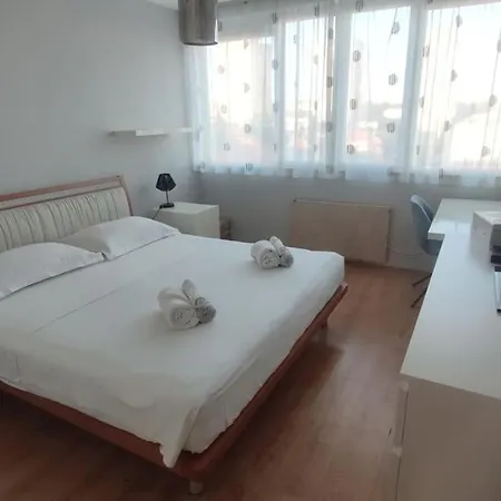 Berna Apartmán *